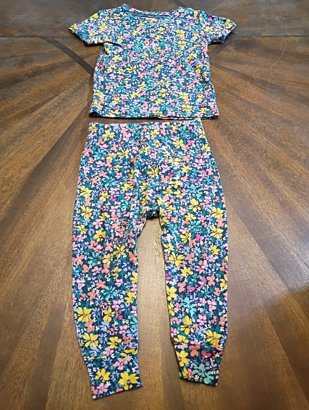 Old Navy Toddler Girls Floral 2 Piece Pajama Set 18-24M Ribbed Short Sleeve